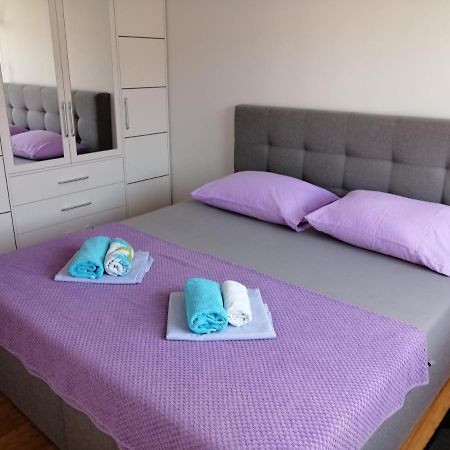 Apartment Mery Trogir Bagian luar foto