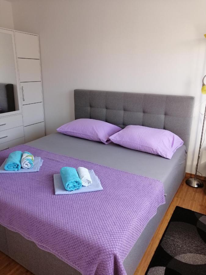 Apartment Mery Trogir Bagian luar foto
