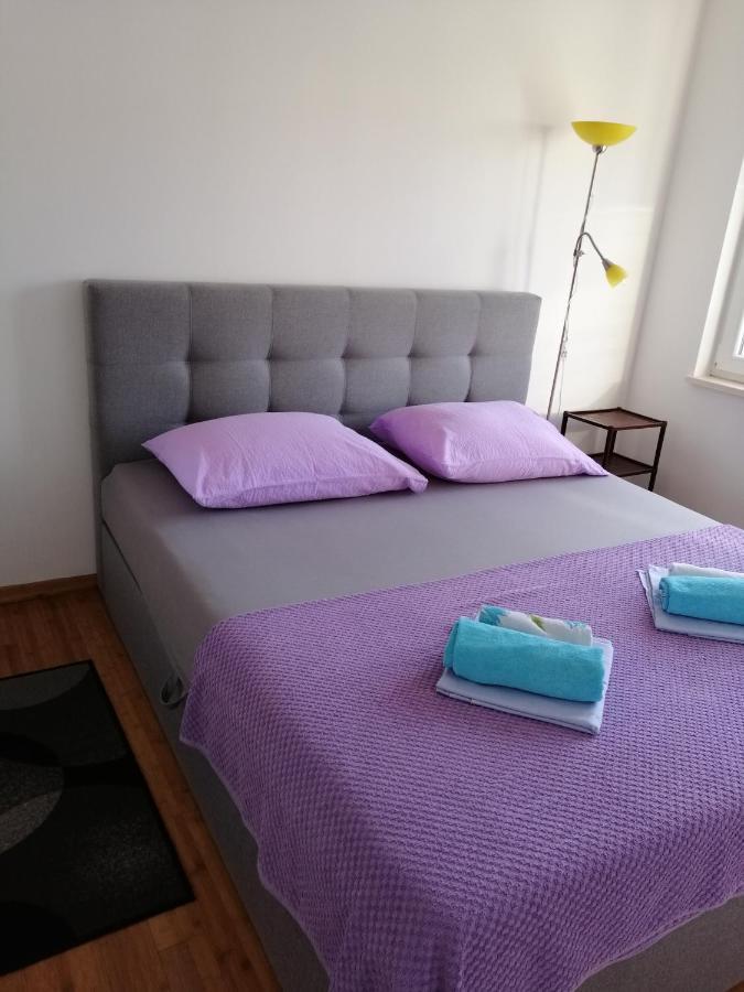 Apartment Mery Trogir Bagian luar foto