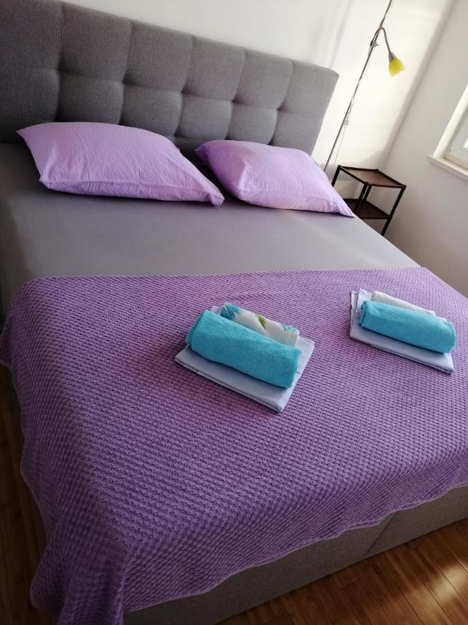 Apartment Mery Trogir Bagian luar foto